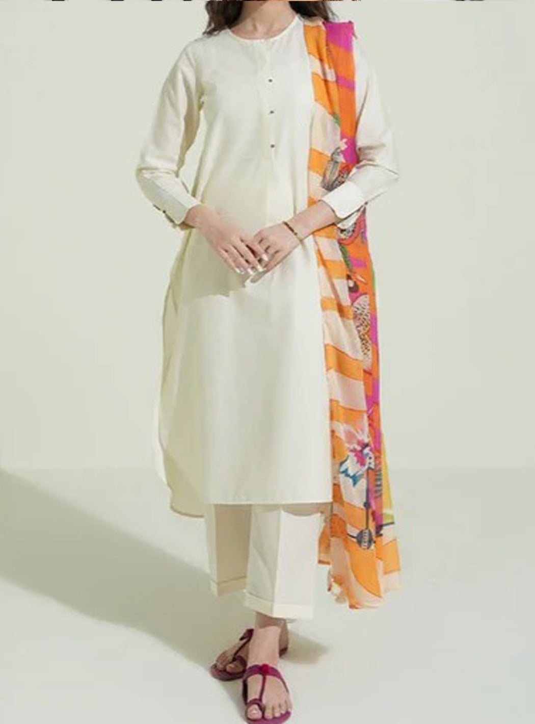 SMT S499-Dyed 3pc lawn dress with printed silk dupatta.