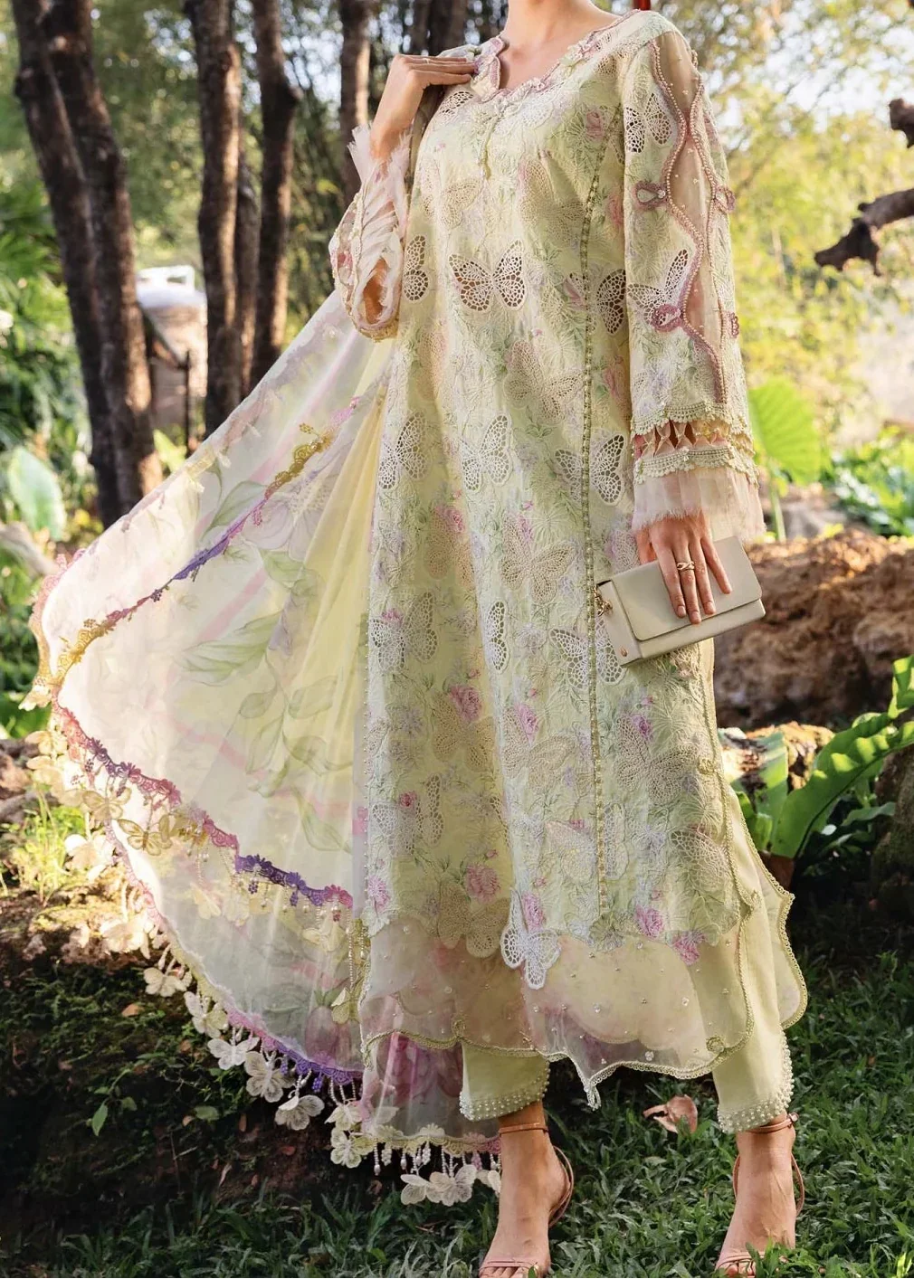 SMT Z-(S1424) - Stitched Embroidered 3pc CHIKANKARI Lawn Dress With Digital Printed Chiffon Dupatta.