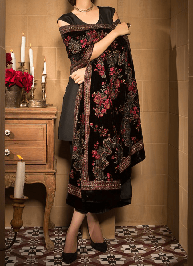 Sarinnah Premium 02-Embroided Fine Velvet shawl.quality