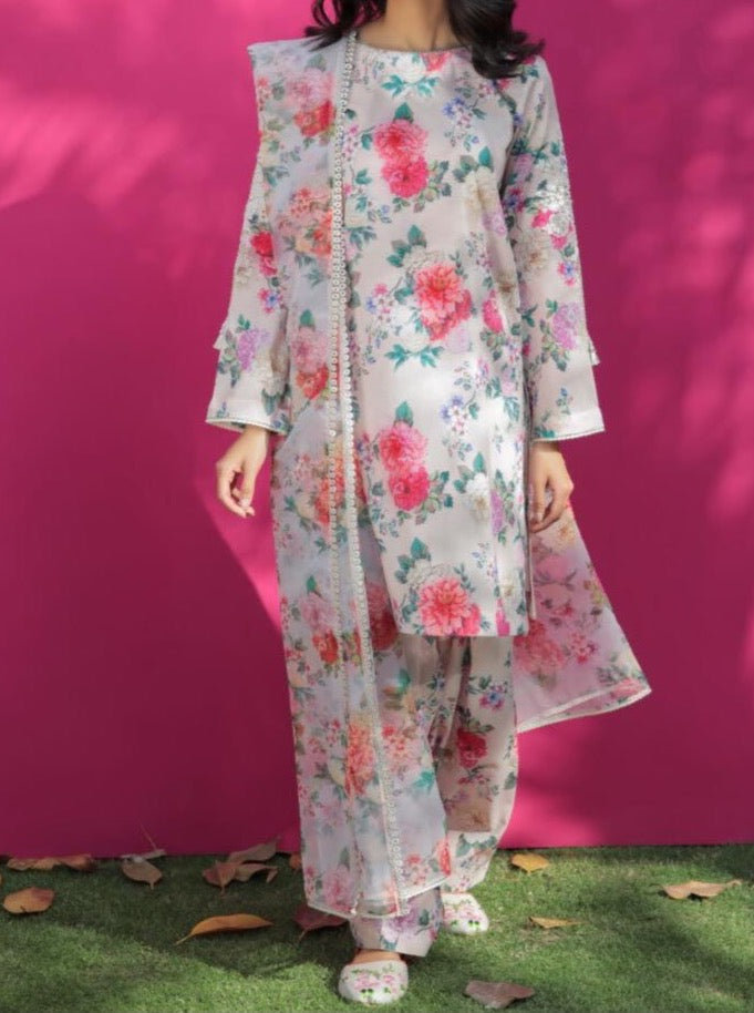 SMT S542- Printed 3pc lawn dress with Printed organza dupatta.