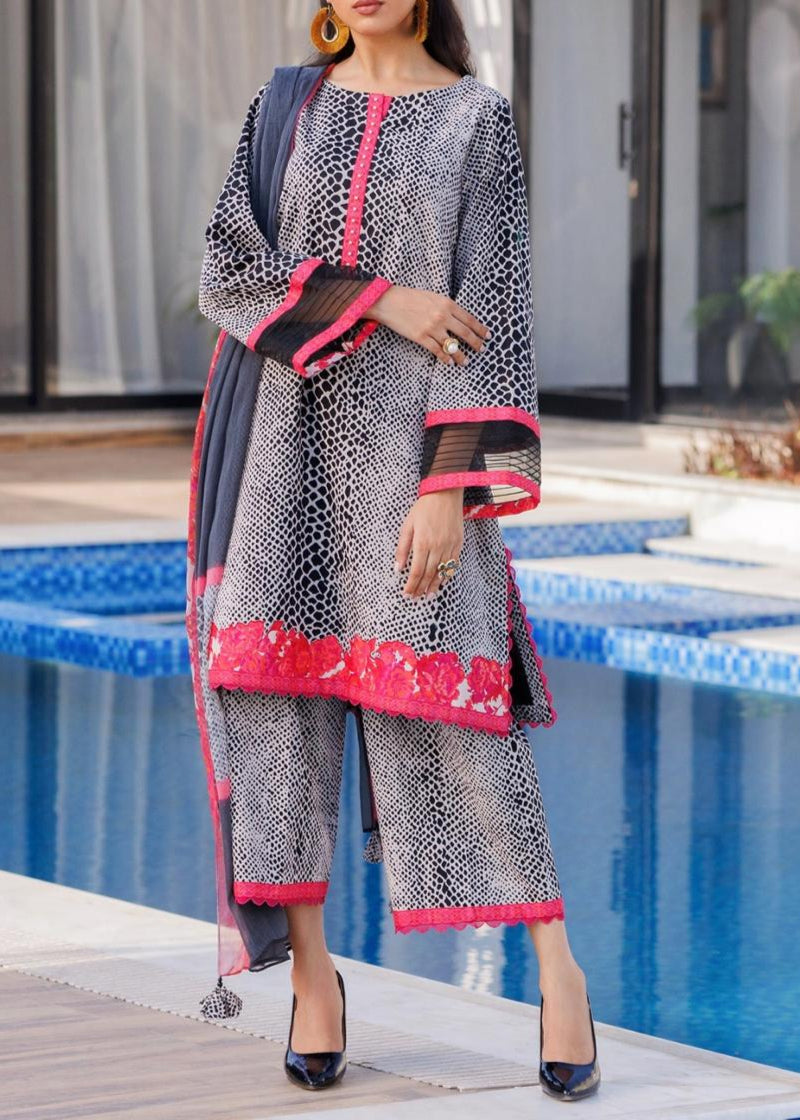 SMT S921-Digital Printed 3pc Lawn Dress with Digital Printed Lawn Dupatta.