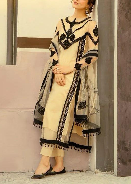 SMT S865-Embroidered 3pc Lawn Dress with Embroidered Munar Dupatta.