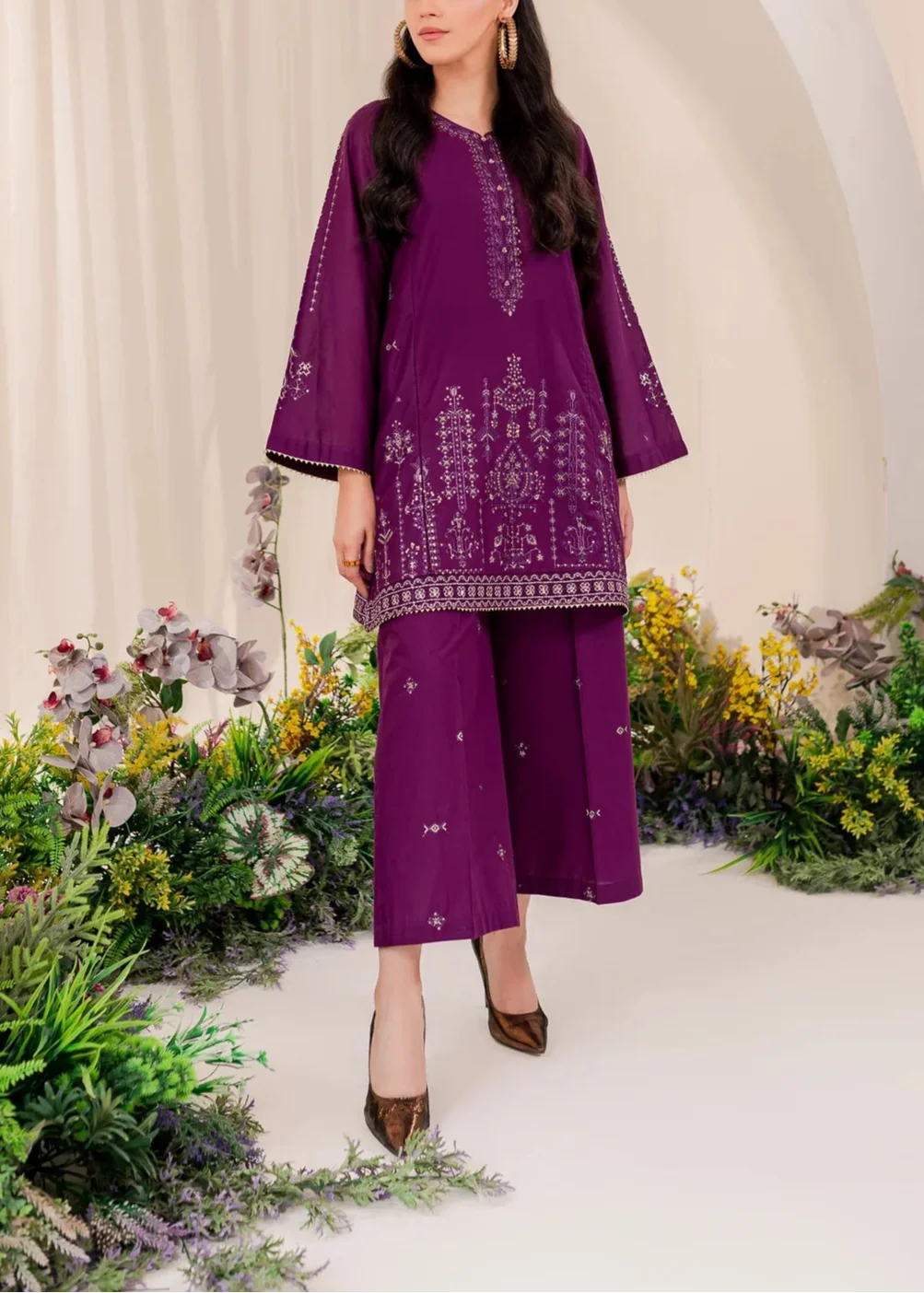 SMT W572- Embroidered 2pc linen dress.