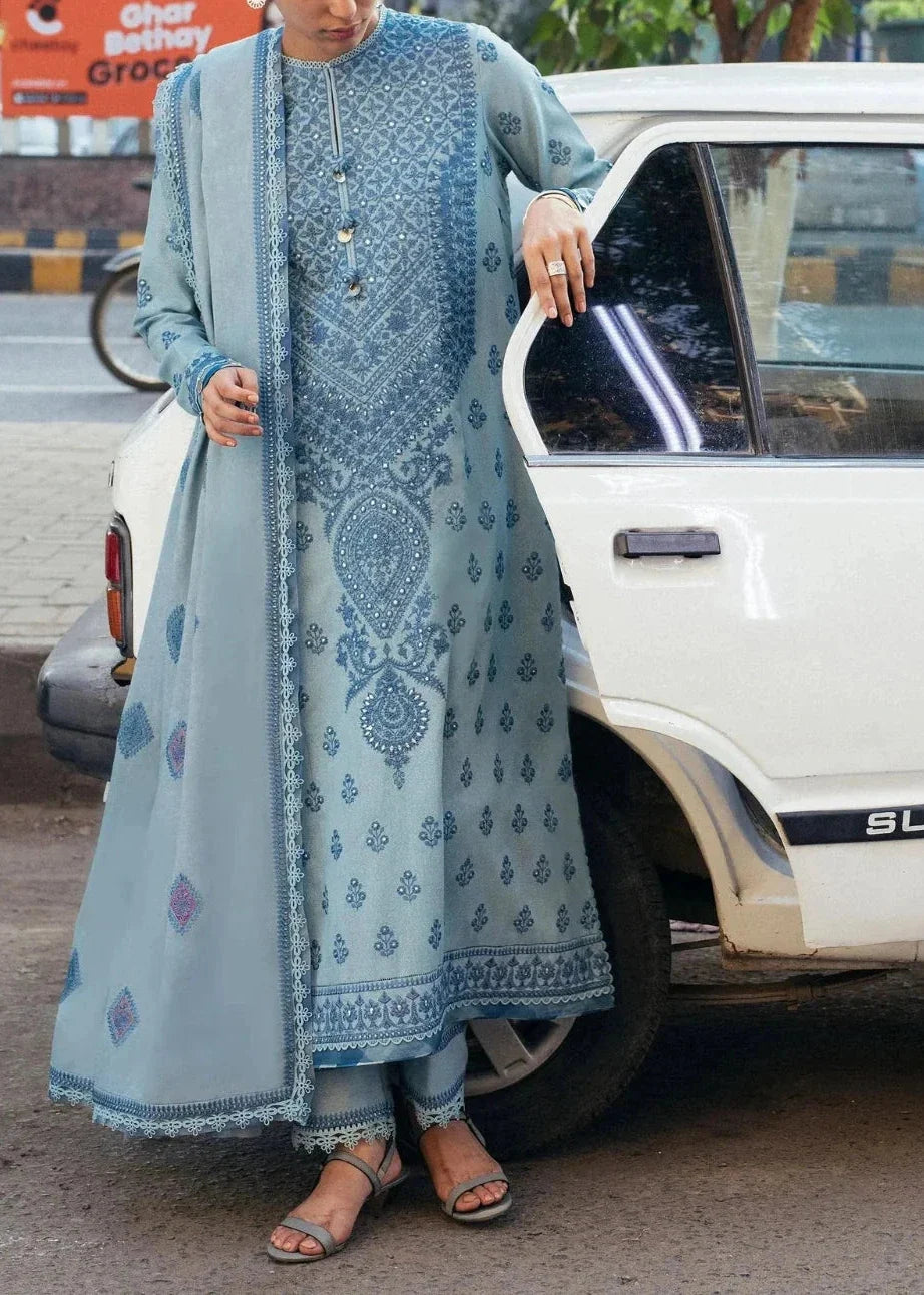 SMT S766-Embroidered 3pc lawn dress with Embroidered Chiffon dupatta.