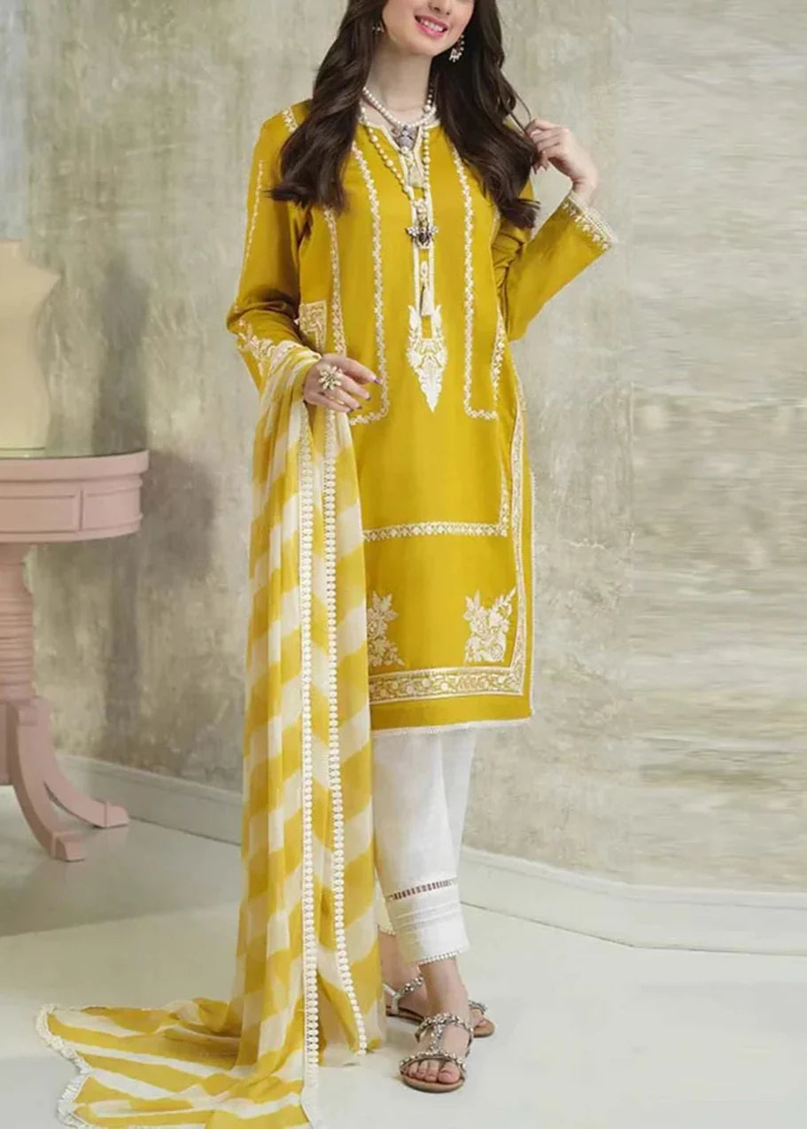 SMT S986-Embroidered 3PC Lawn Dress With Printed Munar Dupatta.