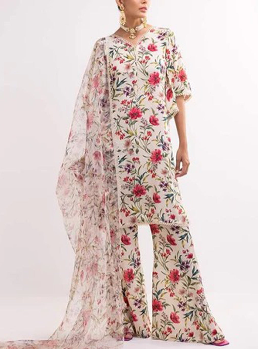 SMT S491-Printed 3pc lawn dress with Printed organza dupatta.