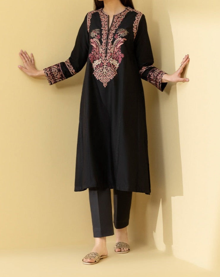 SMT S743-Embroidered 2pc lawn dress