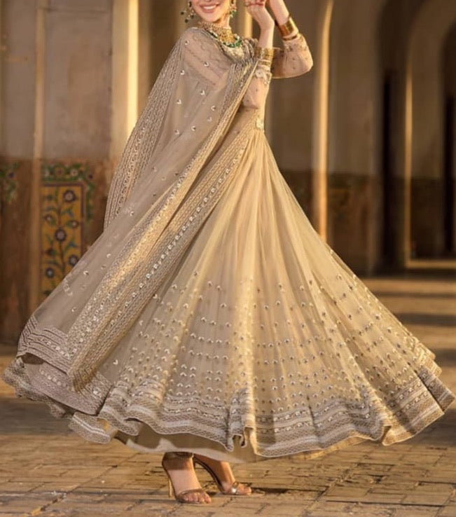 SMT W46 - Embroidered 3pc organza dress with embroidered organza dupatta