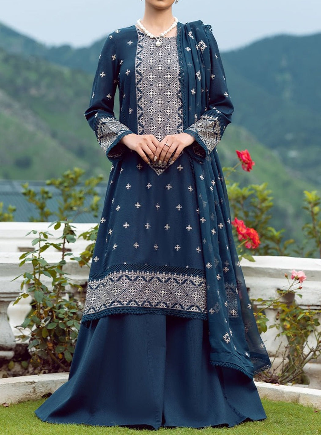 SMT W106 - Embroidered 3pc linen dress with embroidered chiffon dupatta.