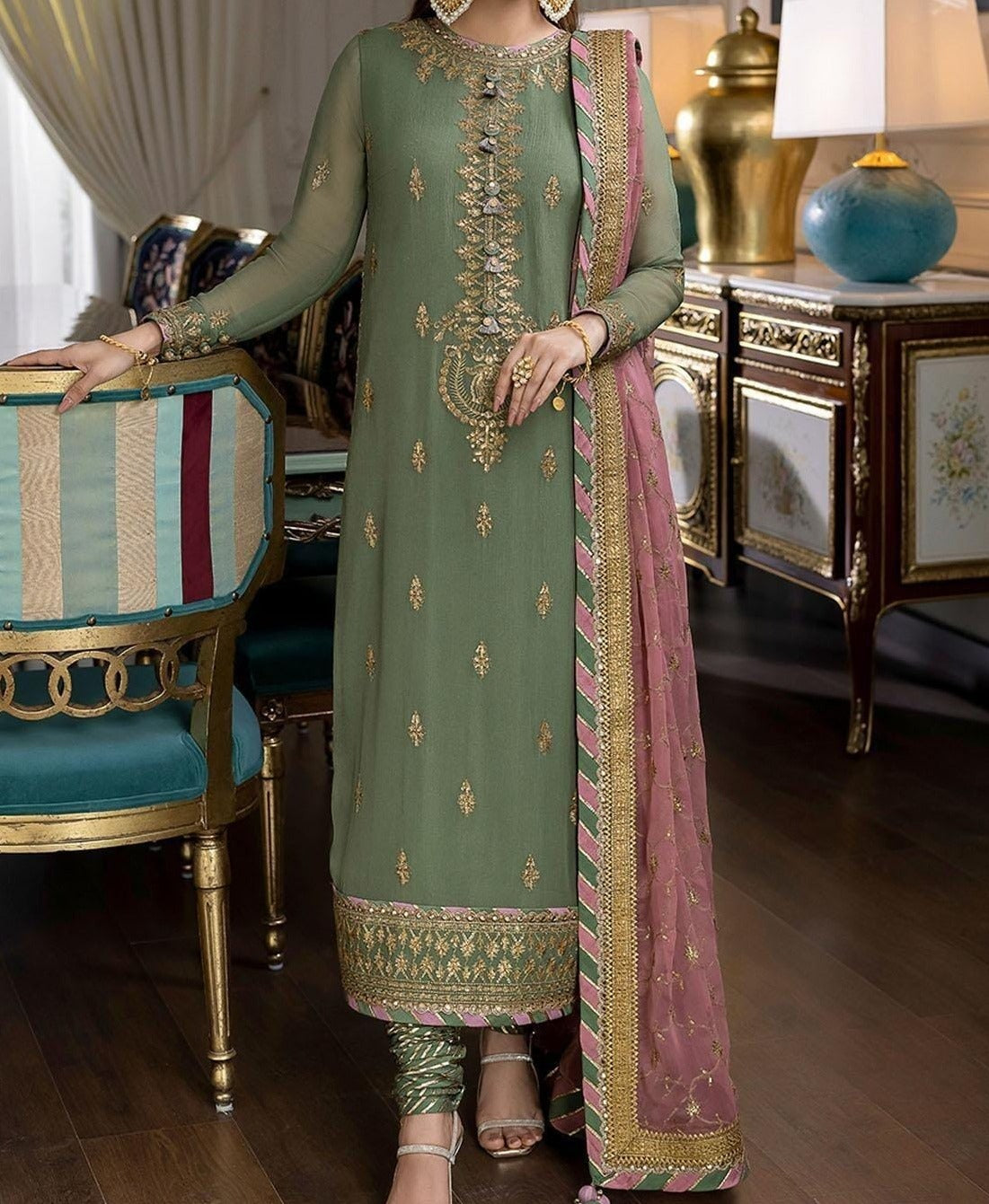 SMT w275- Embroidered 3Pc Chiffon Dress With Embroidered chiffon dupatta.