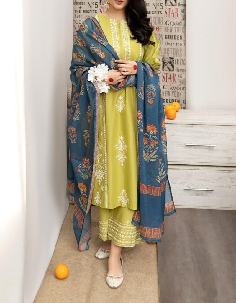 SMT S659-Embroidered 3PC Lawn with Printed munar dupatta.