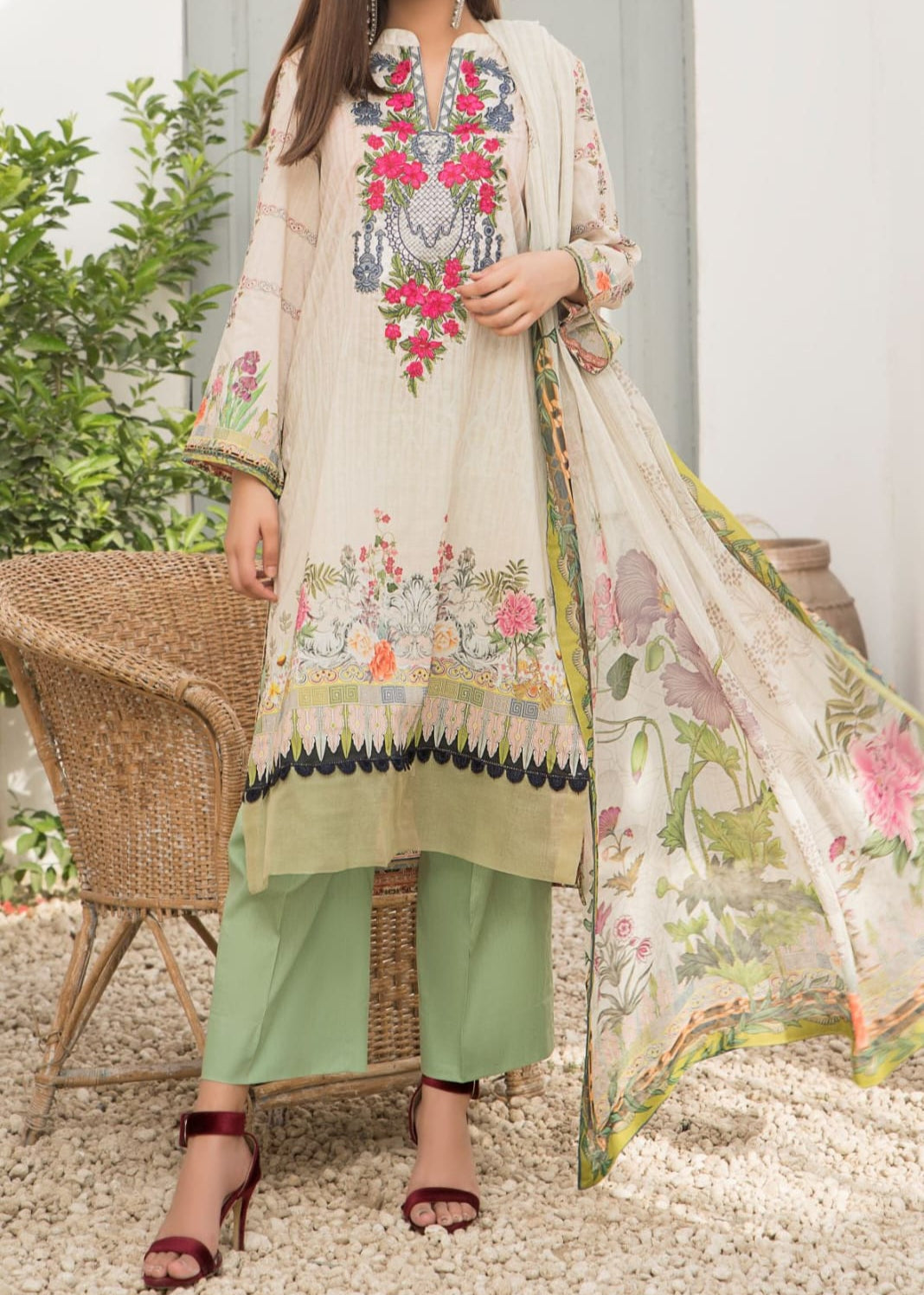 SMT S1093-Embroidered 3pc Lawn dress with Printed Chiffon Dupatta.