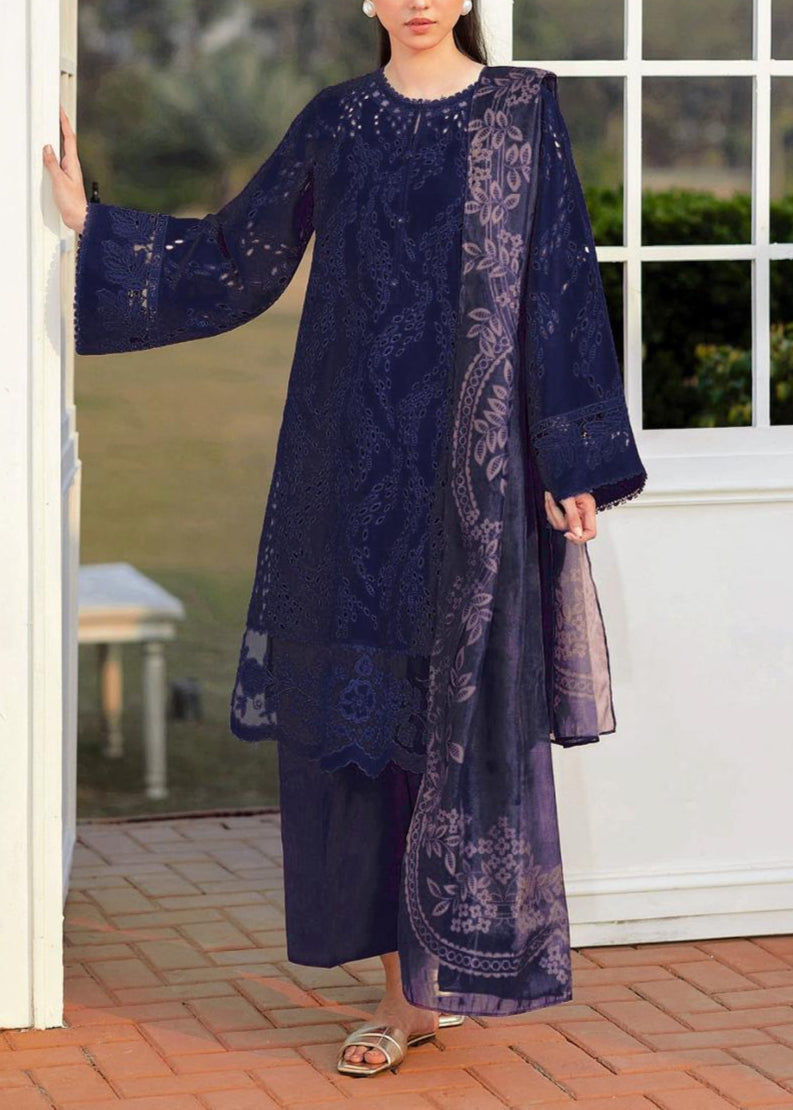 SMT S1117-Embroidered 3pc CHIKANKARI Lawn dress with Printed Munar Dupatta.