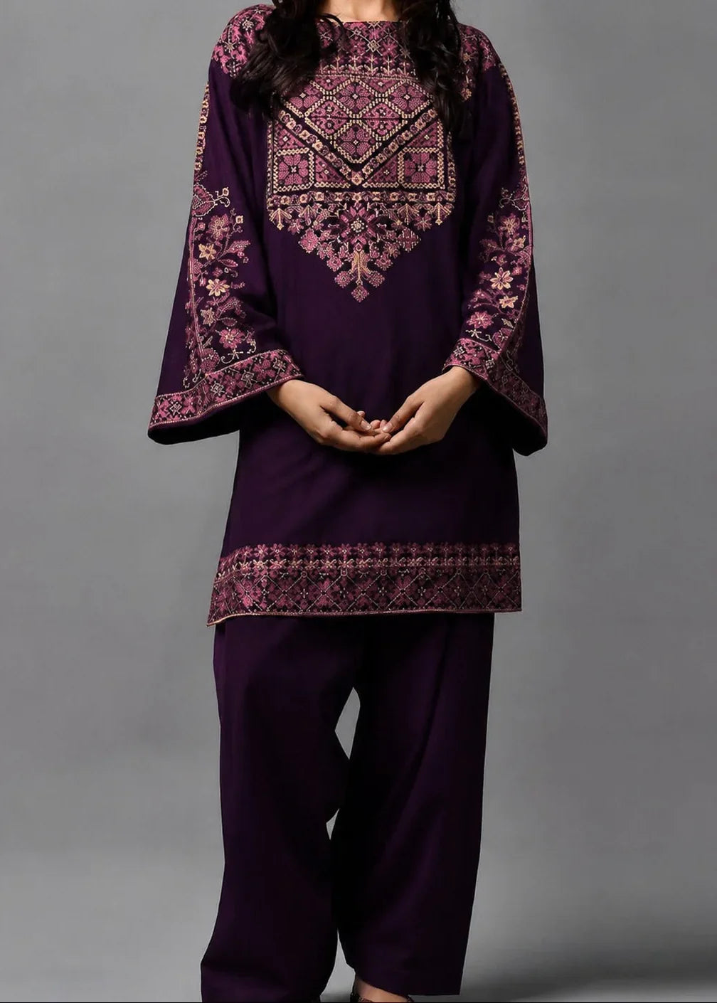 SMT Z-(S1534) - Stitched Embroidered 2PC Lawn dress.