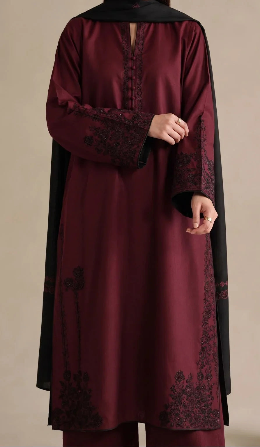 SMT W1052 - Embroidered 3pc Marina Dress With Printed Shawl.