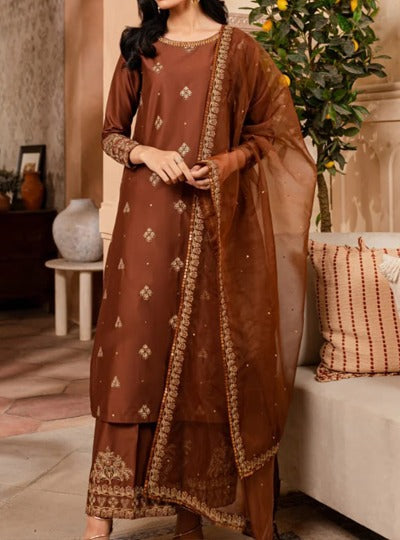 SMT S753-Embroidered 3pc lawn dress with Embroidered Munar dupatta.