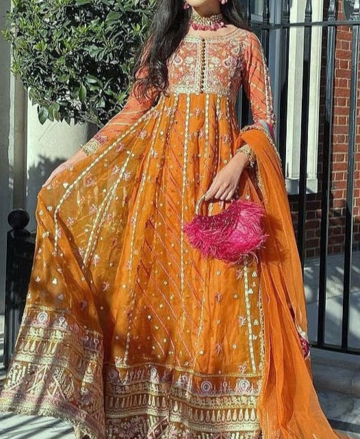 SMT S402 -Embroidered 3pc organza dress with embroidered organza duppata.