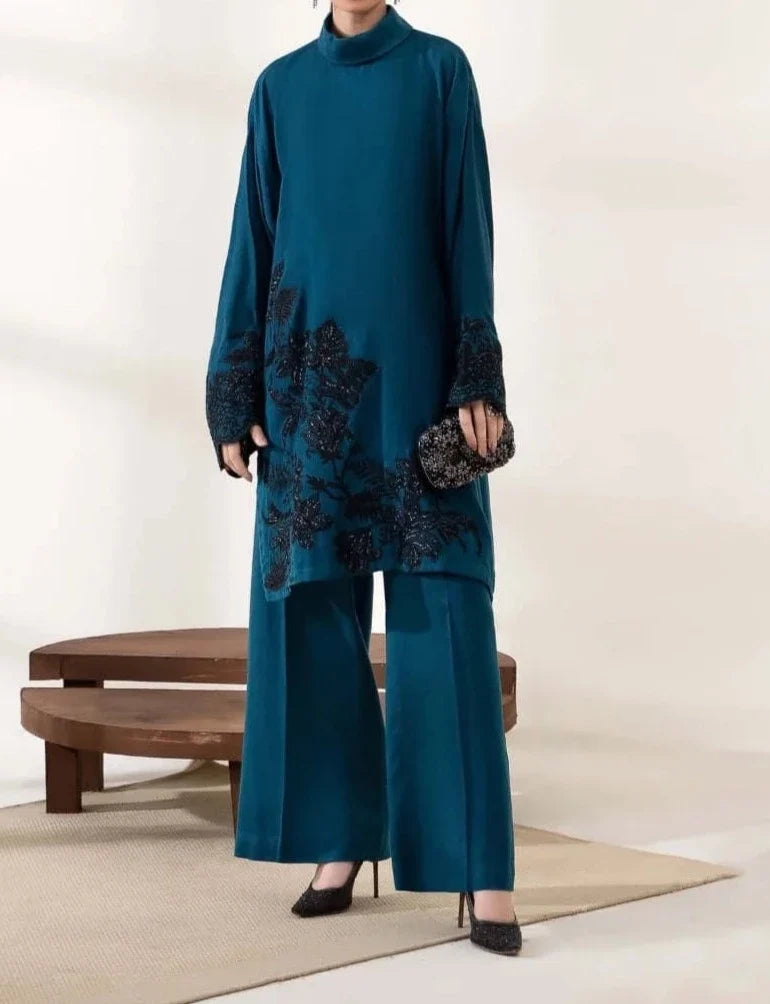 SMT W413-Embroidered 2pc karandi dress.