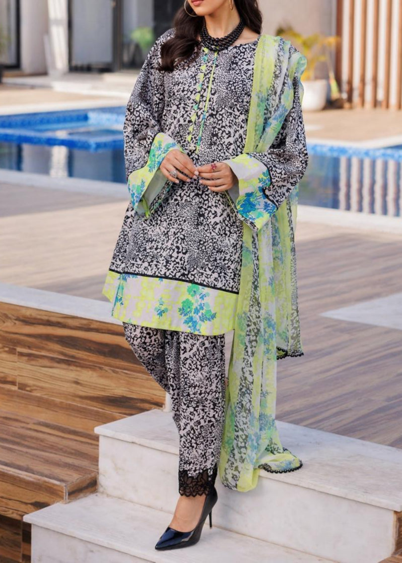 SMT S922-Digital Printed 3pc Lawn Dress with Digital Printed Lawn Dupatta.