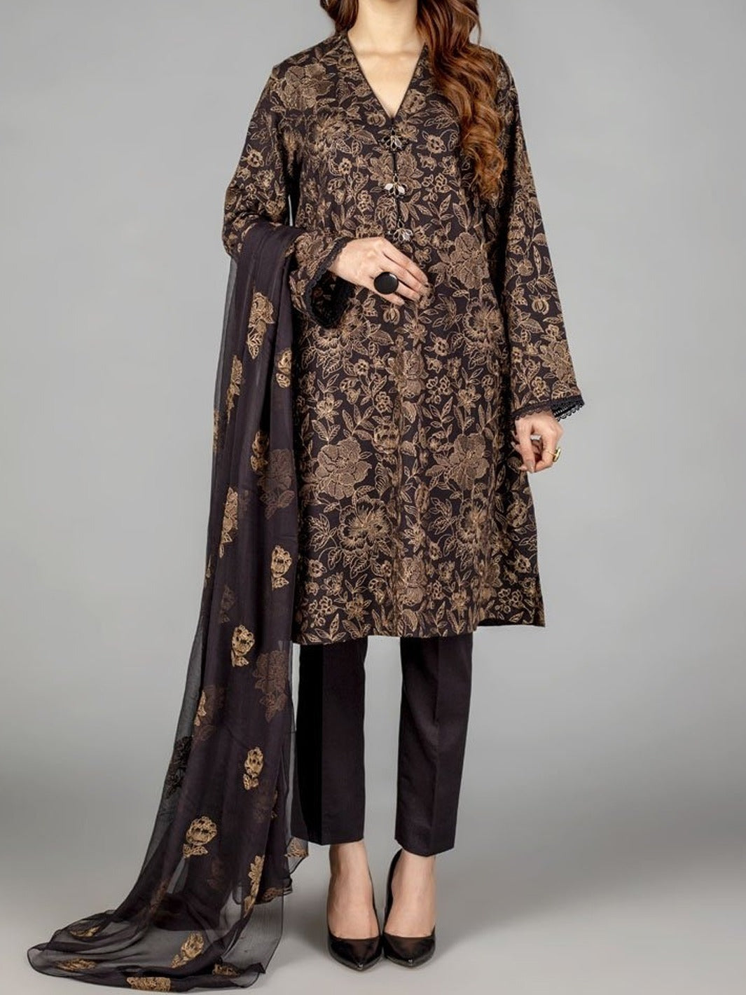 SMT S682-Embroided 2pc lawn dress