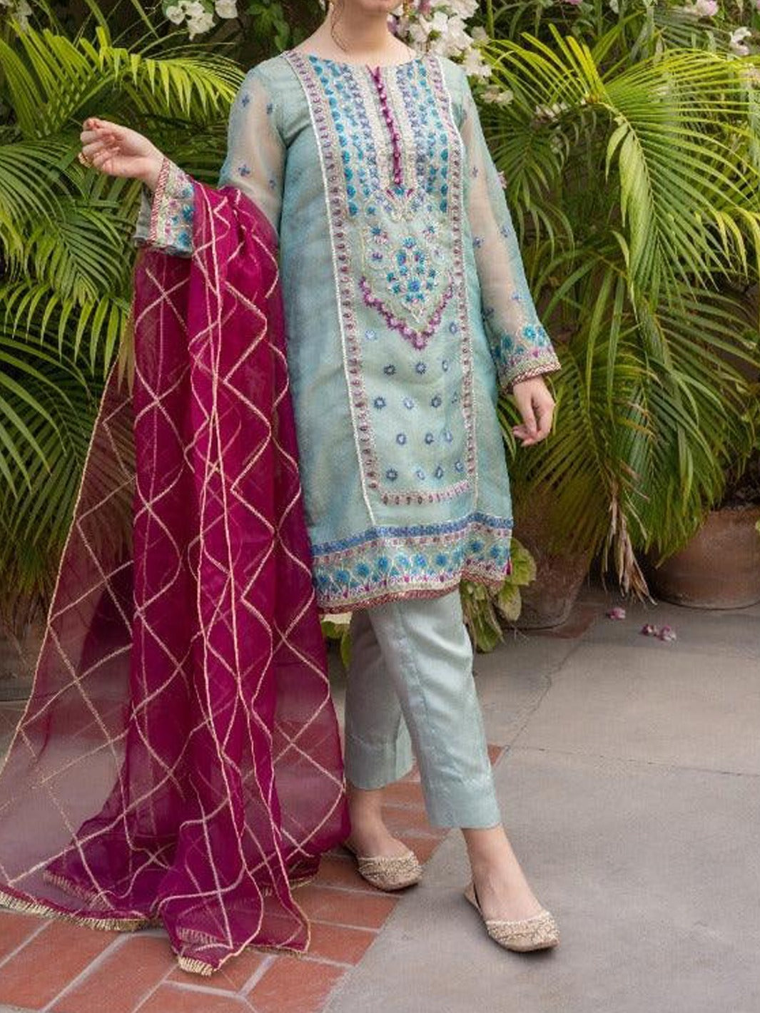 SMT S399 -Embroidered 3pc organza dress with embroidered organza duppata.