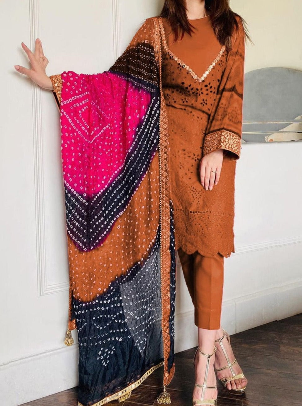 SMT S689-Embroidered 3PC Chicken Lawn Dress with Printed munar dupatta.