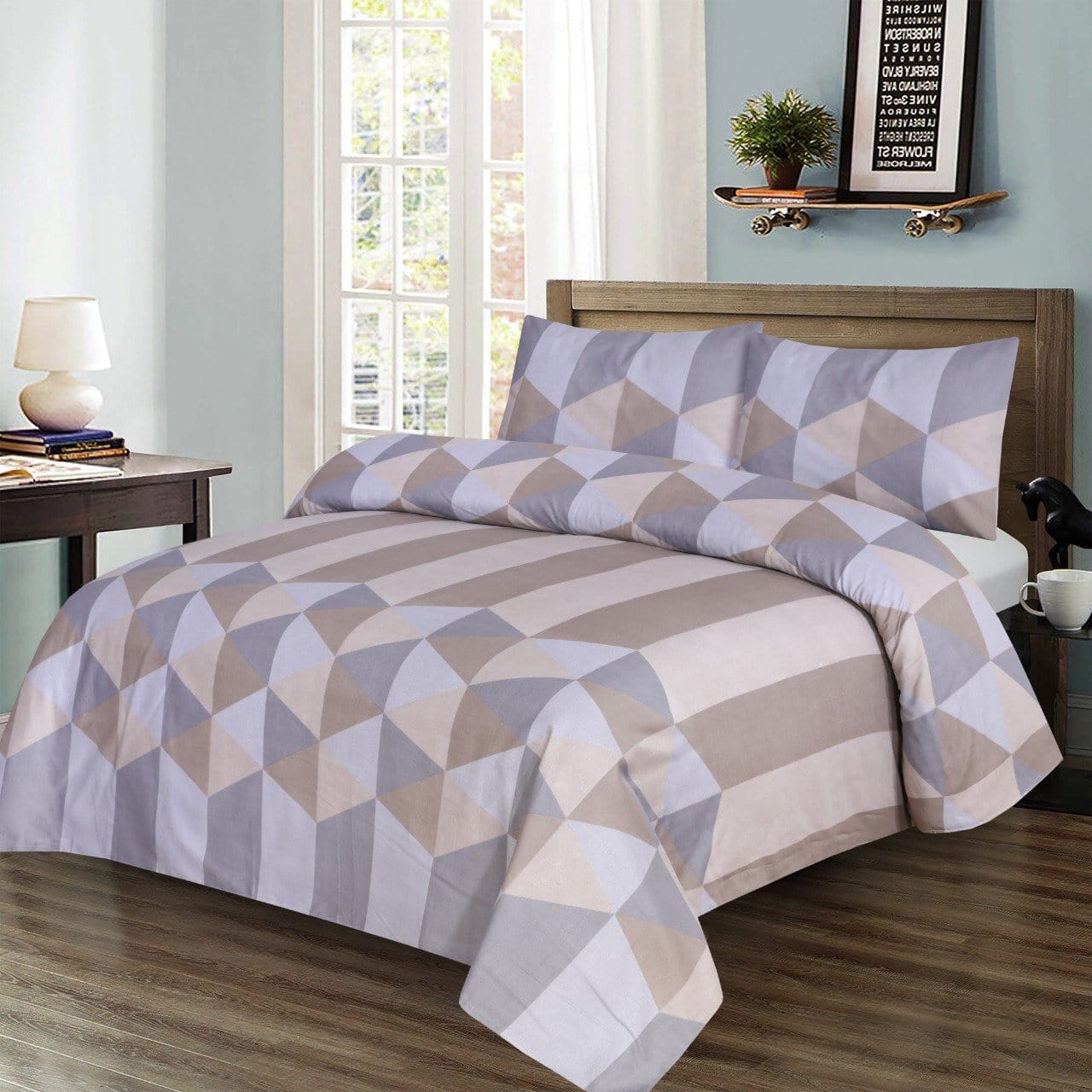 SMT D529-Reactive cotton Satin Quality king size Bedsheet with 2 pillow covers.