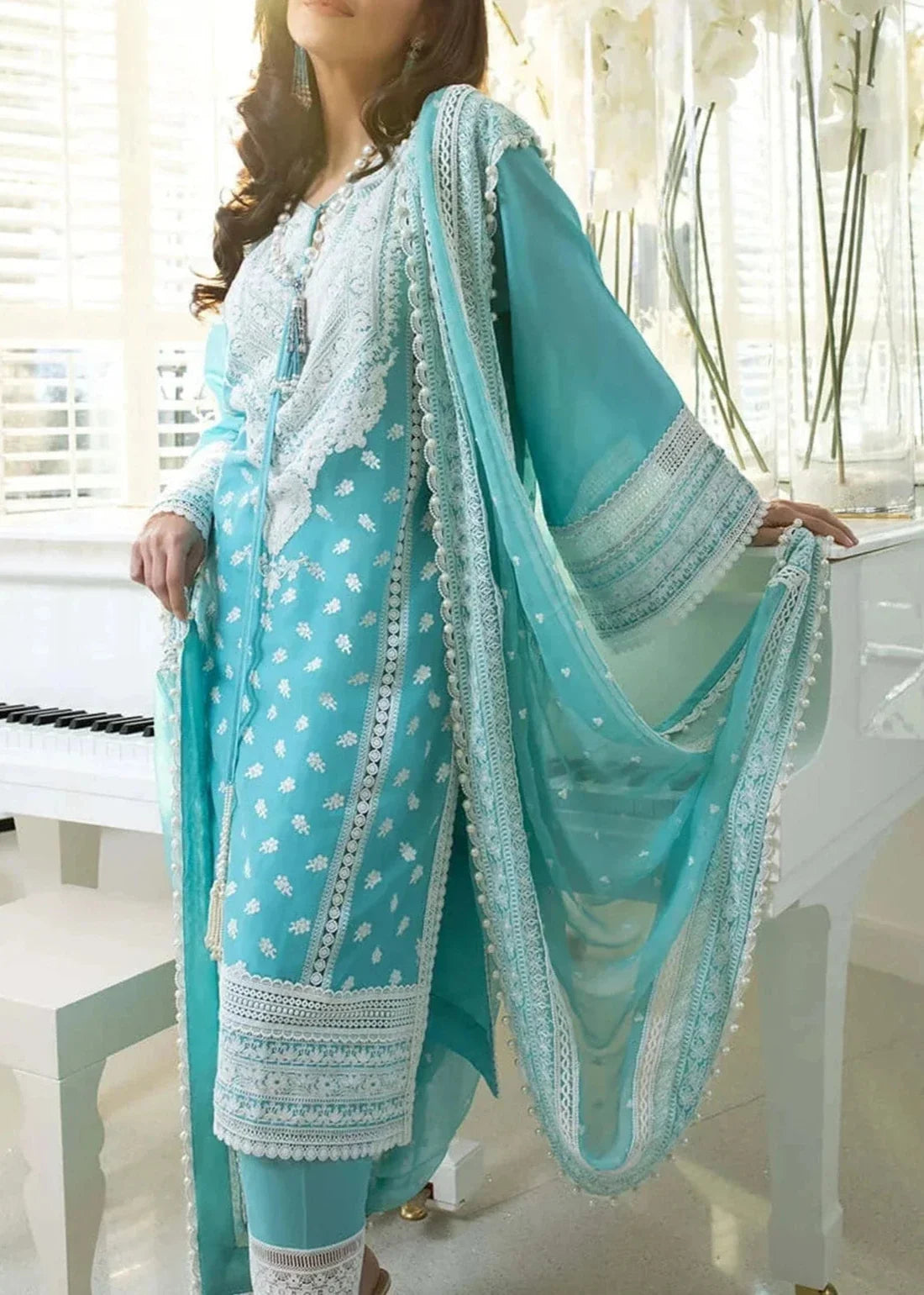 SMT W636-Embroidered 3pc Linen Dress with Embroidered Chiffon Dupatta.