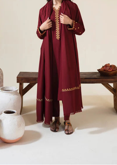 SMT W972-Embroidered 3pc Marina Dress With Embroidered Marina Shawl.