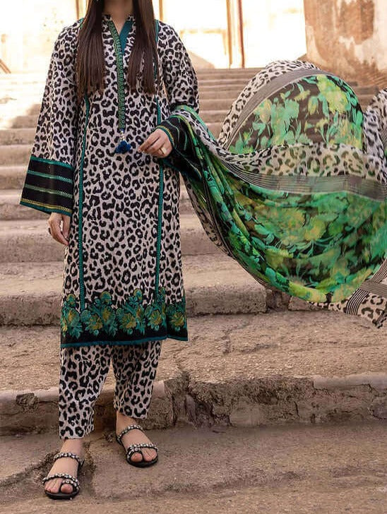 SMT W252- Digital Printed 3pc linen dress with Printed Linen dupatta.