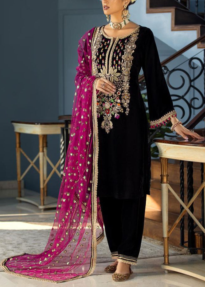 SMT S888-Embroidered 3pc Lawn Dress with Embroidered Organza Dupatta.